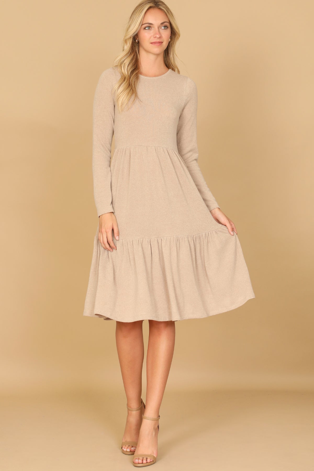 YMD10121V-LONG SLEEVE ROUND NECK CHAMBRAY TIERED DRESS 3-1