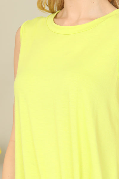 SOLID SLEEVELESS FRONT TWIST TOP  1-2-2-2