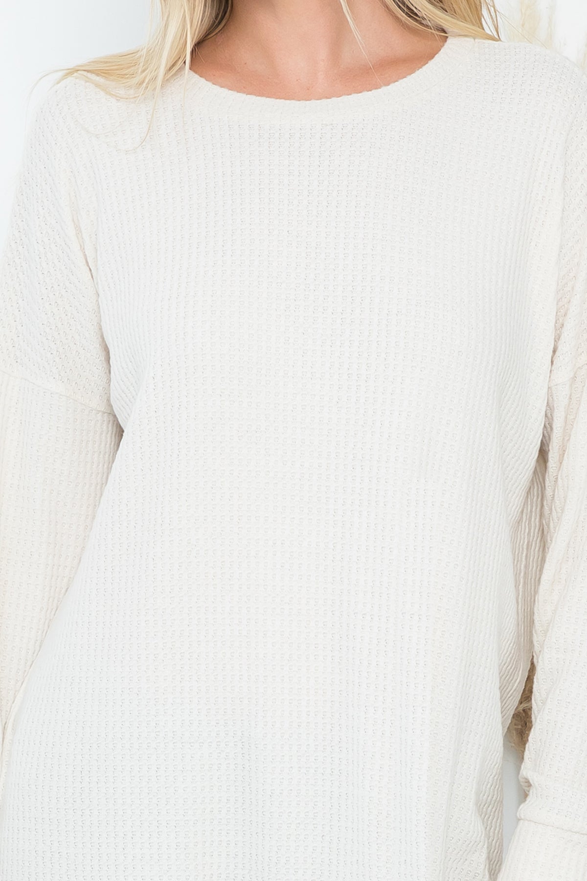 SIDE SLIT WAFFLE ROUND NECK SWEATER 1-1-1-1