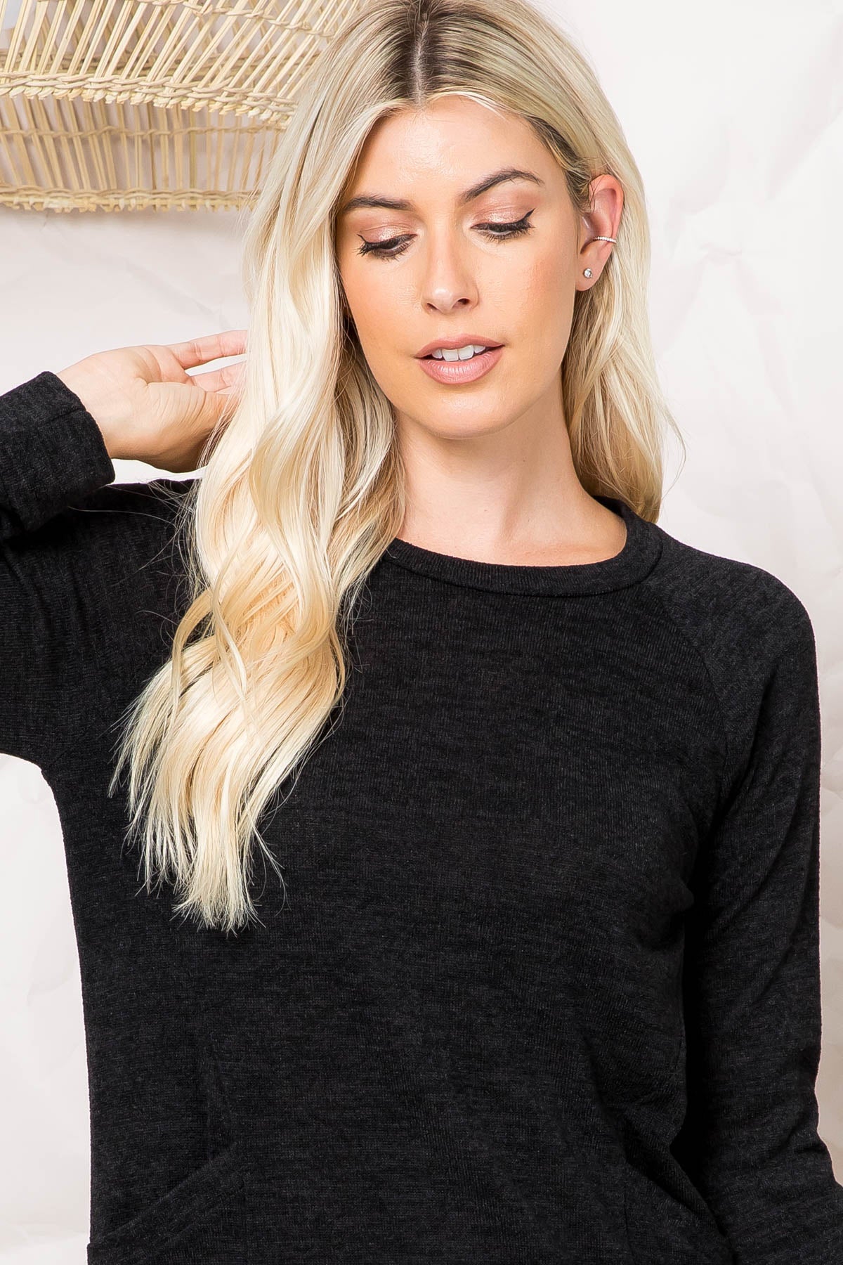 YMT20078V-KNIT FRONT POCKET LONG SLEEVED TOP 3-3