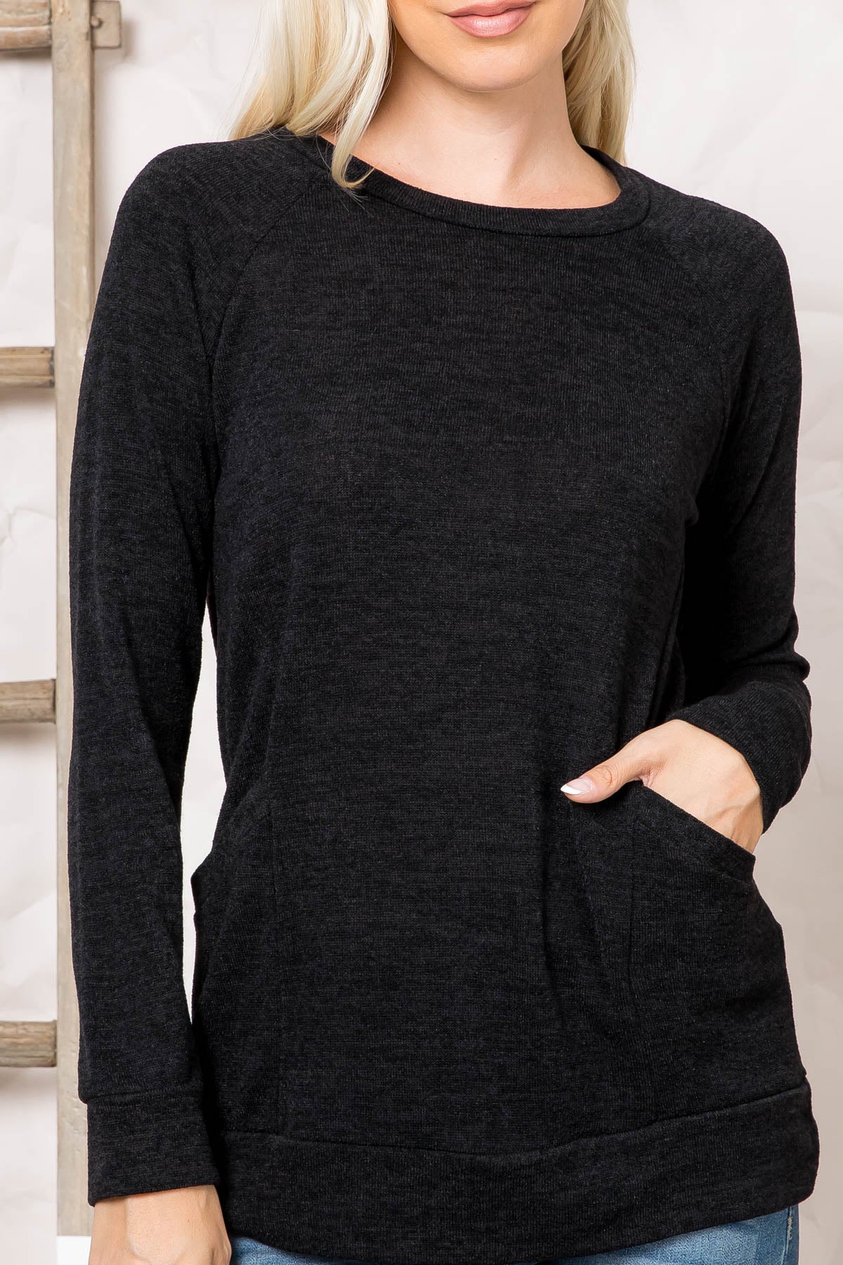 YMT20078V-KNIT FRONT POCKET LONG SLEEVED TOP 3-3