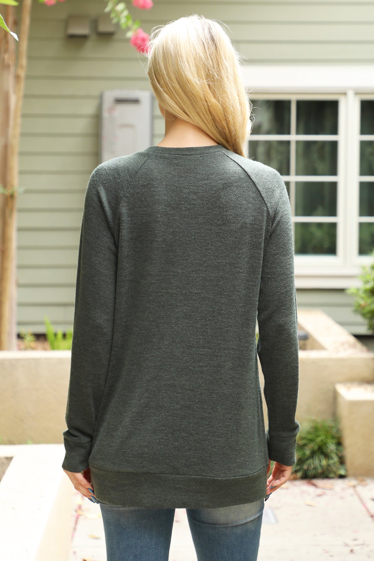 YMT20078V-KNIT FRONT POCKET LONG SLEEVED TOP 2