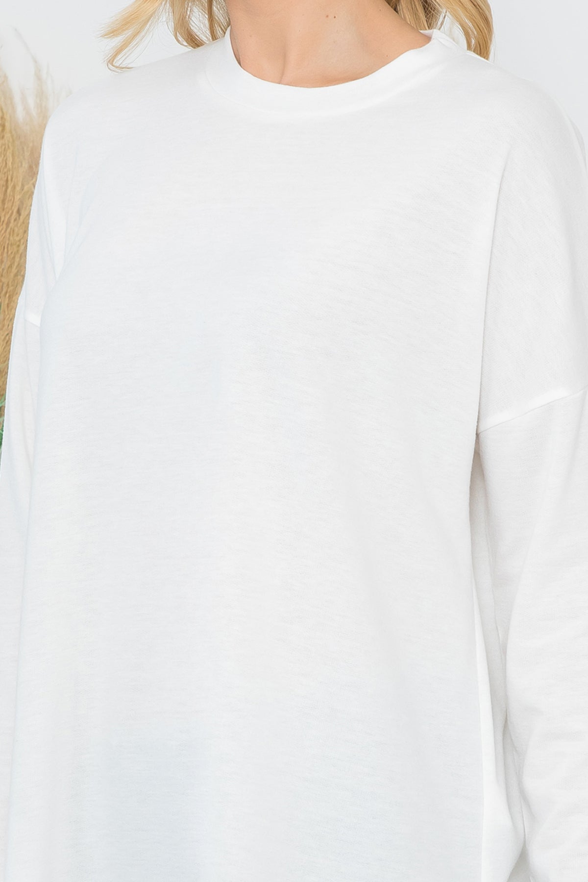LONG SLEEVE FRENCH TERRY ROUNDED HEM TOP 1-1-1-1