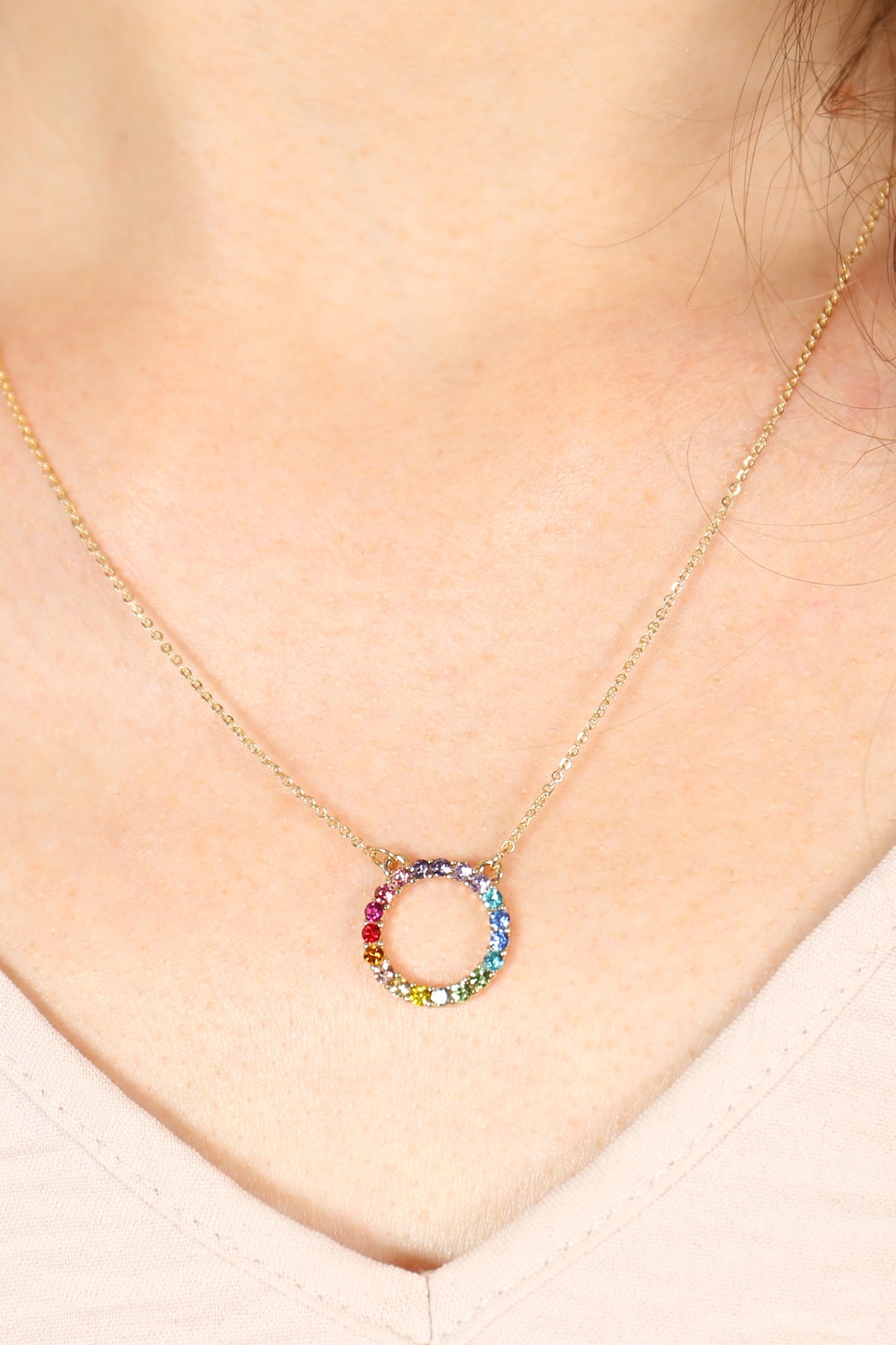 RAINBOW ROUND CUTOUT CHAIN NECKLACE/6PCS