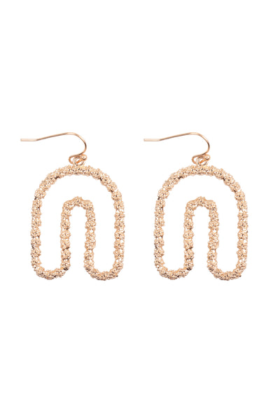 1.5" ARCH SHAPED TEXTURED DANGLE EARRINGS