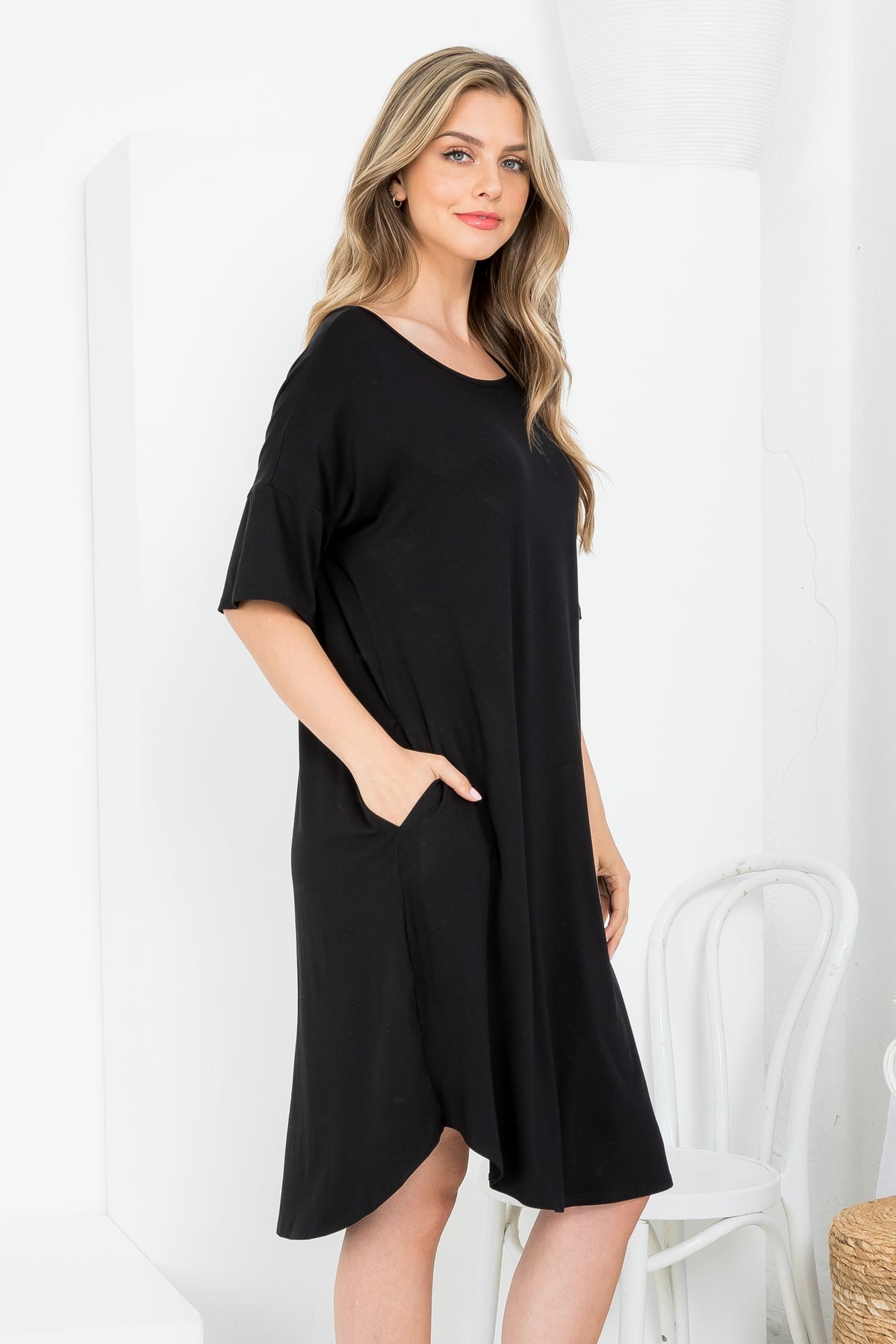 BLACK SCOOPED NECKLINE WITH SIDE POCKET SHIRT DRESS 2-2-2