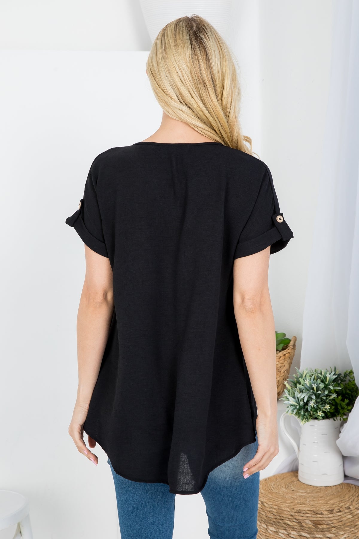 V-NECKLINE WITH BUTTON FOLDED PULL TAB SHORT SLEEVE TOP 2-2-2-1