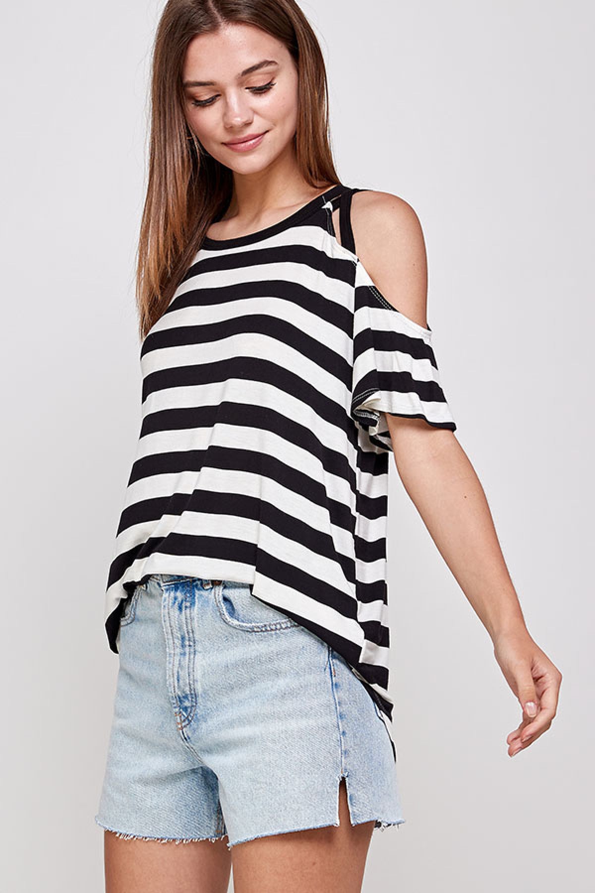 BLACK STRIPES COLD SHOULDER ROUND NECKLINE RUFFLE SLEEVE TOP