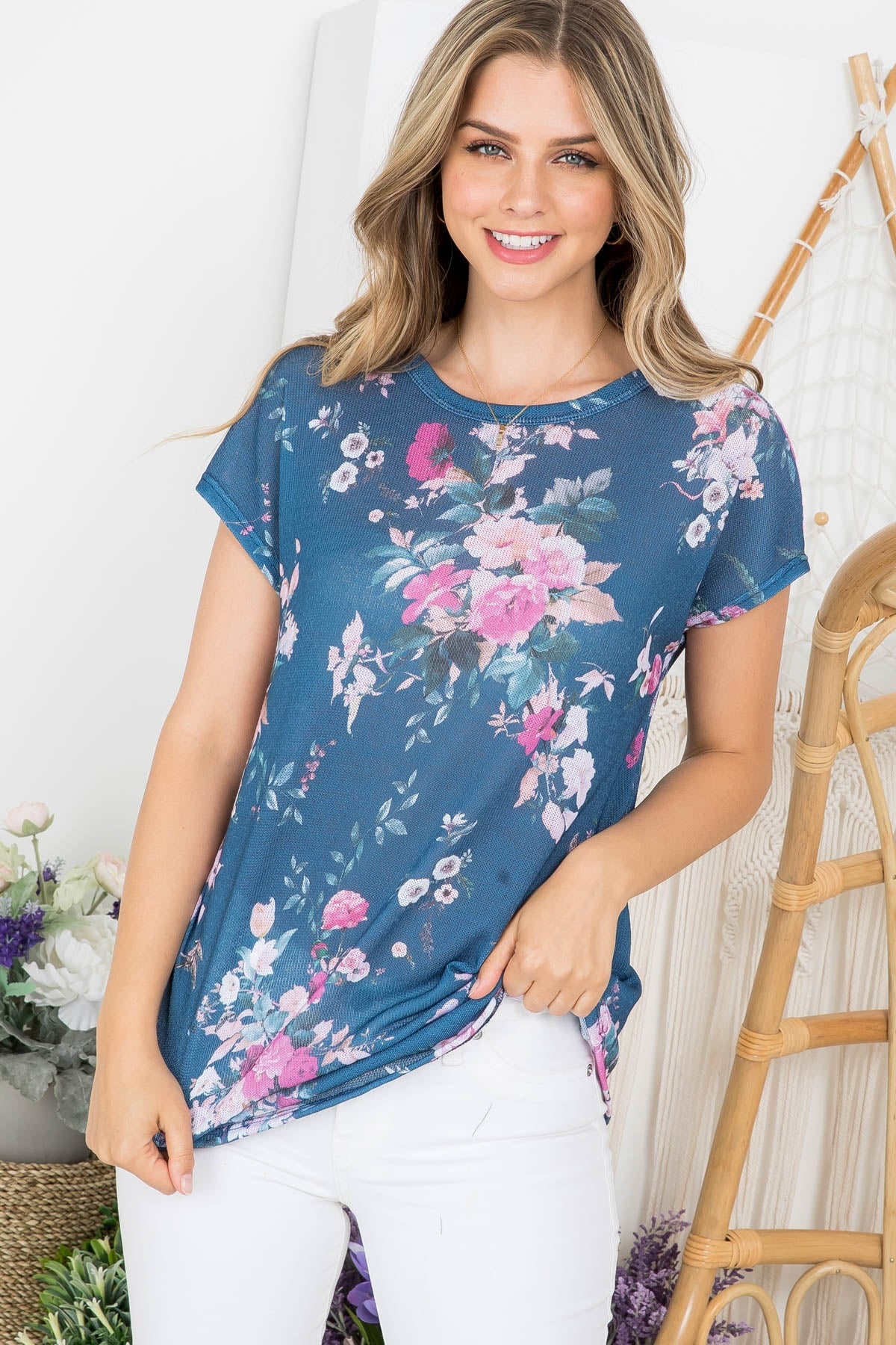 BLUE FLORAL PRINT TWISTED BACK DETAIL THERMAL TOP