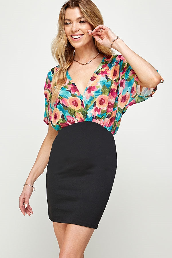 MULTI BLACK FLORAL PRINT V-NECKLINE RUCHED DRAWSTING SLEEVES RUCHED DRAWSTING SLEEVES PLUS SIZE DRESS