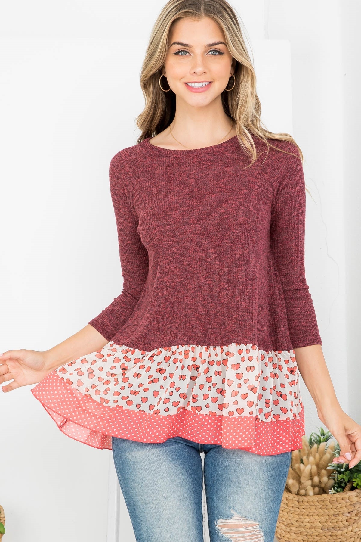 BURGUNDY CORAL HEART PRINT BOAT NECKLINE WAFFLE FABRIC KNITTED TOP