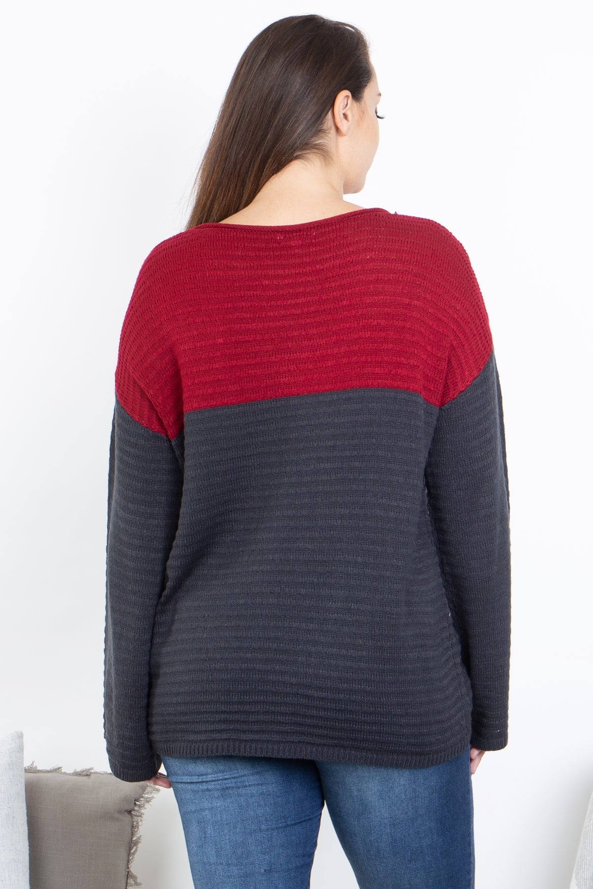 BURGUNDY CHARCOAL PLUS SIZE TEXTURED SWEATER