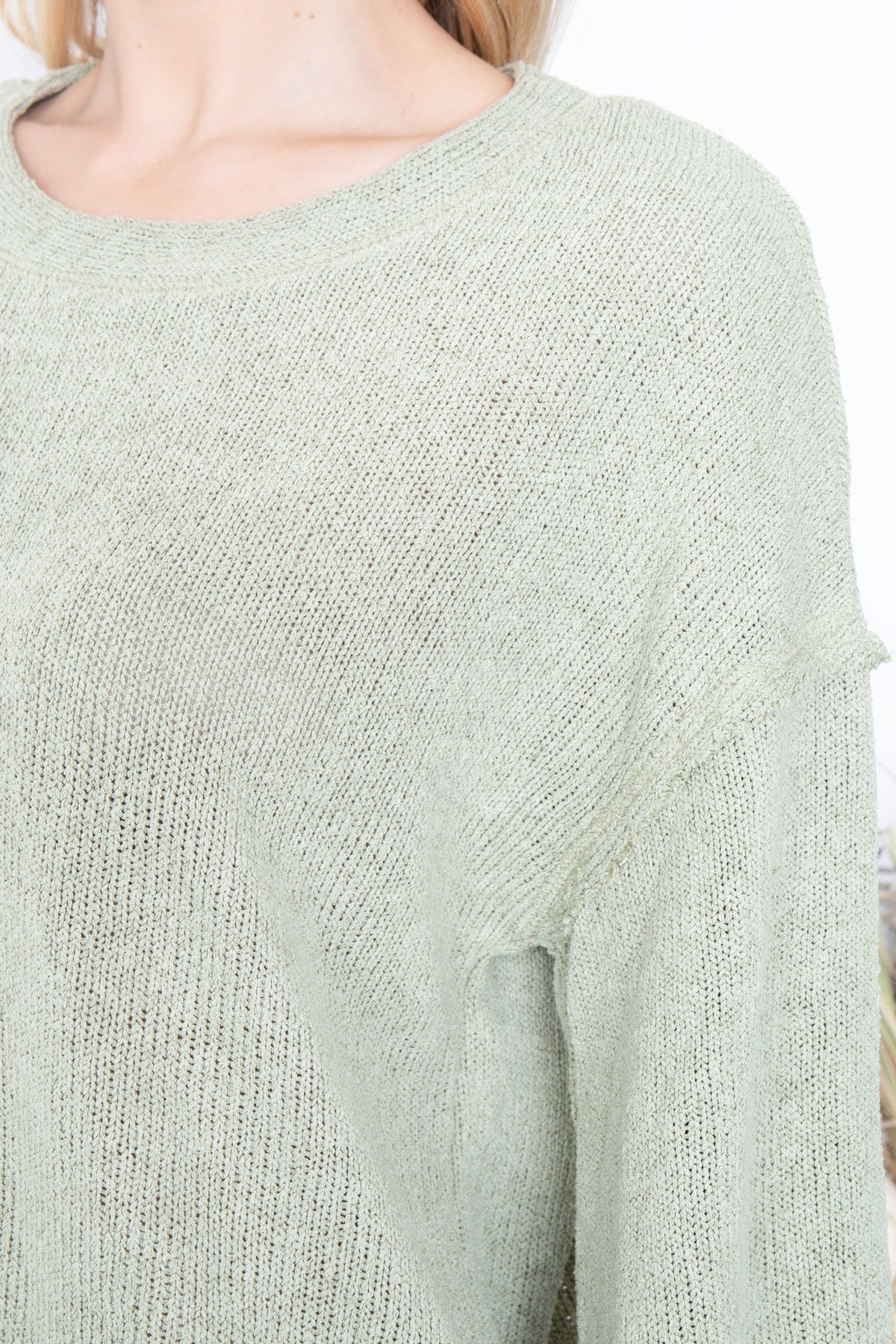 SAGE PUFF SLEEVE RIB TOP