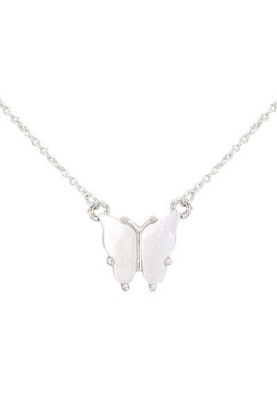 NATURAL MOP BUTTERFLY PENDANT NECKLACE