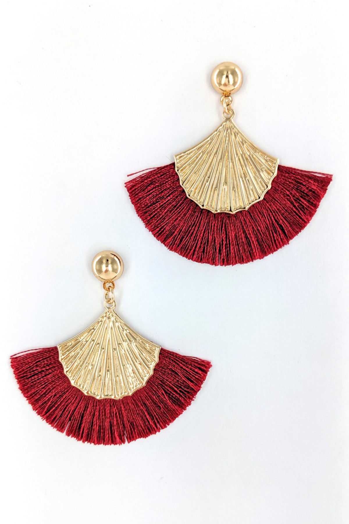 TASSEL WITH GOLD SHELL FASHION EARRINGS