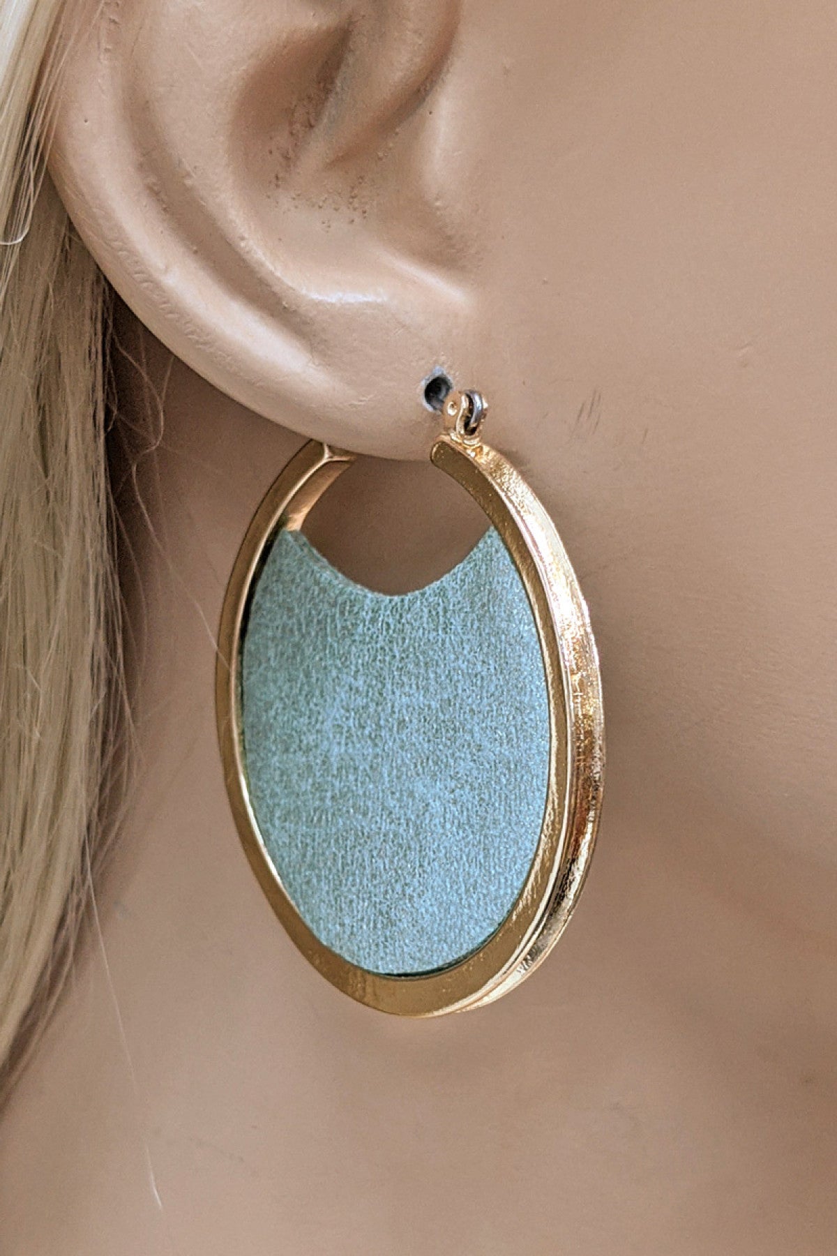 HOOP EARRINGS WITH MINT COLOR LEATHER INTERIOR DESIGN/3PAIRS