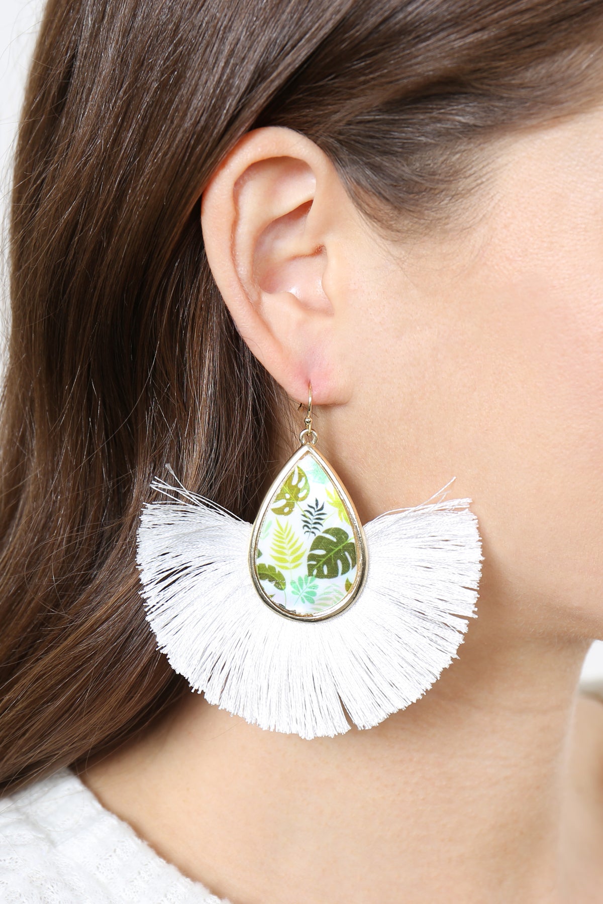 MOP TROPICAL LEAF FISH HOOK FANTASSEL EARRING