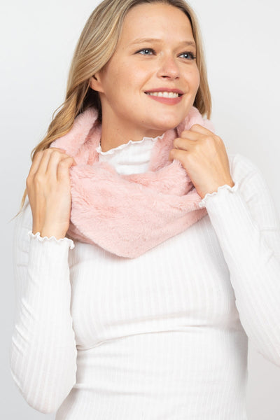 INFINITY SOFT FUR SCARF/6PCS (NOW $1.50 ONLY!)