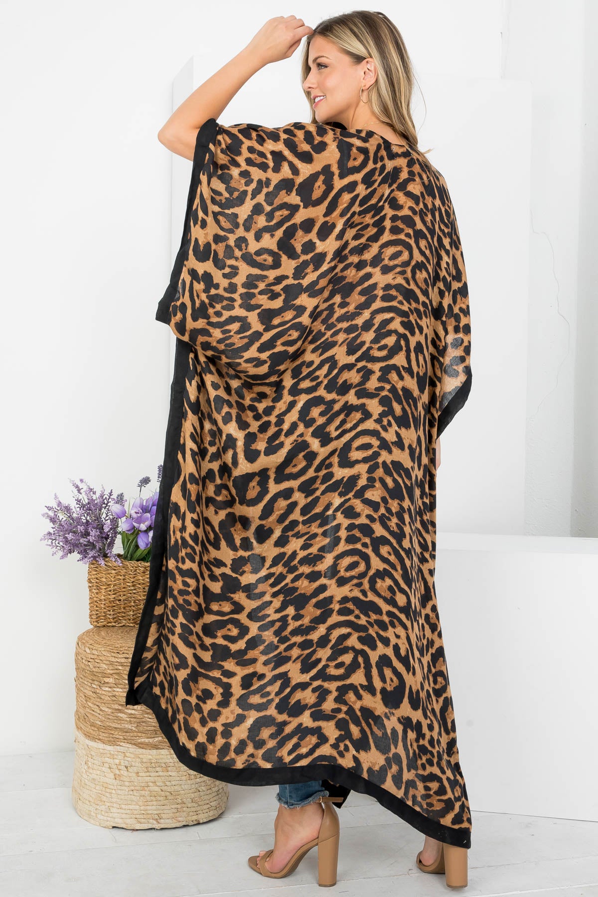 LONG OPEN FRONT LEOPARD PRINT KIMONO