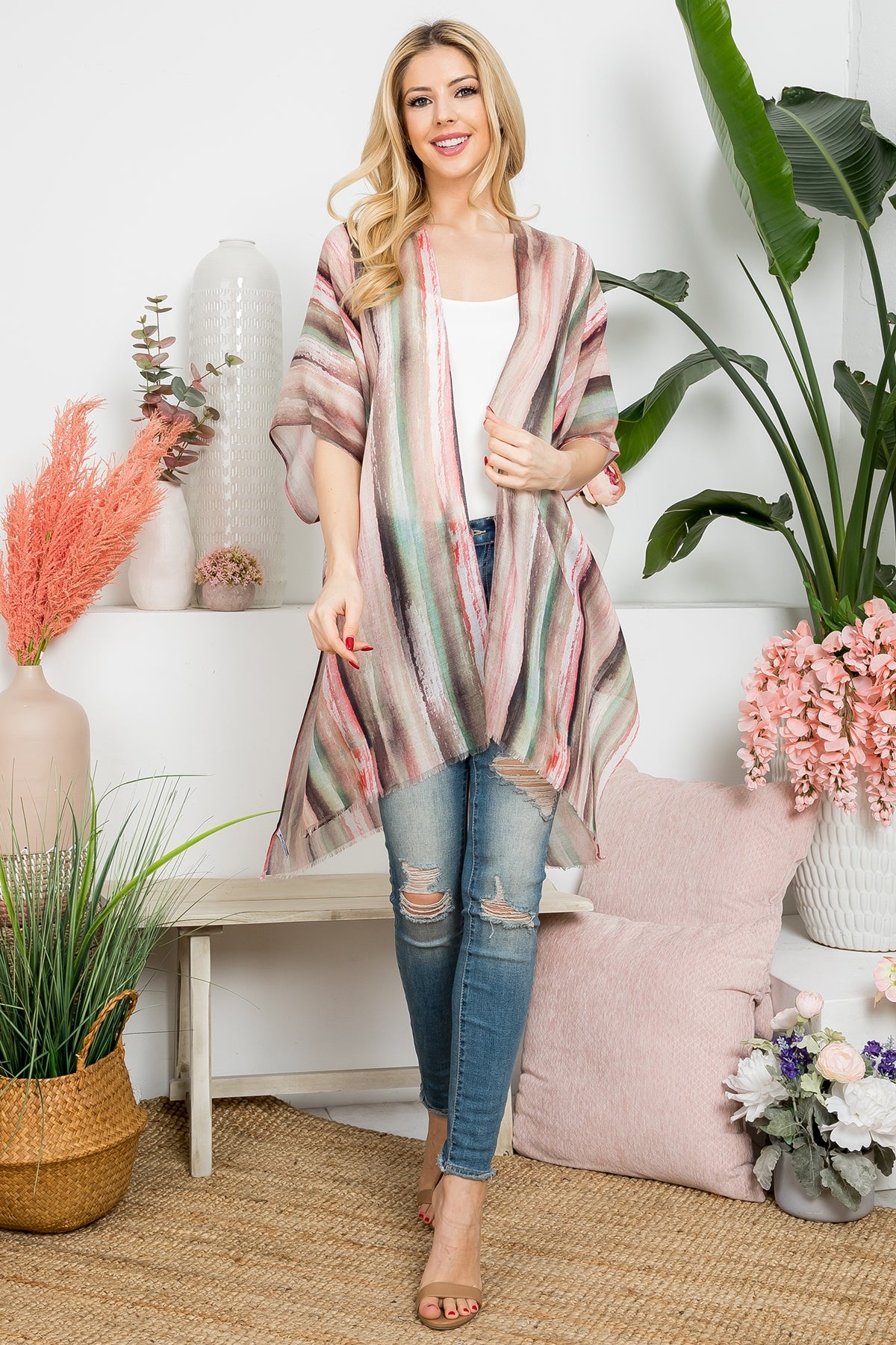 ABSTRACT VERTICAL STRIPED OPEN PRINT KIMONO/6PCS (NOW $3.00 ONLY!)