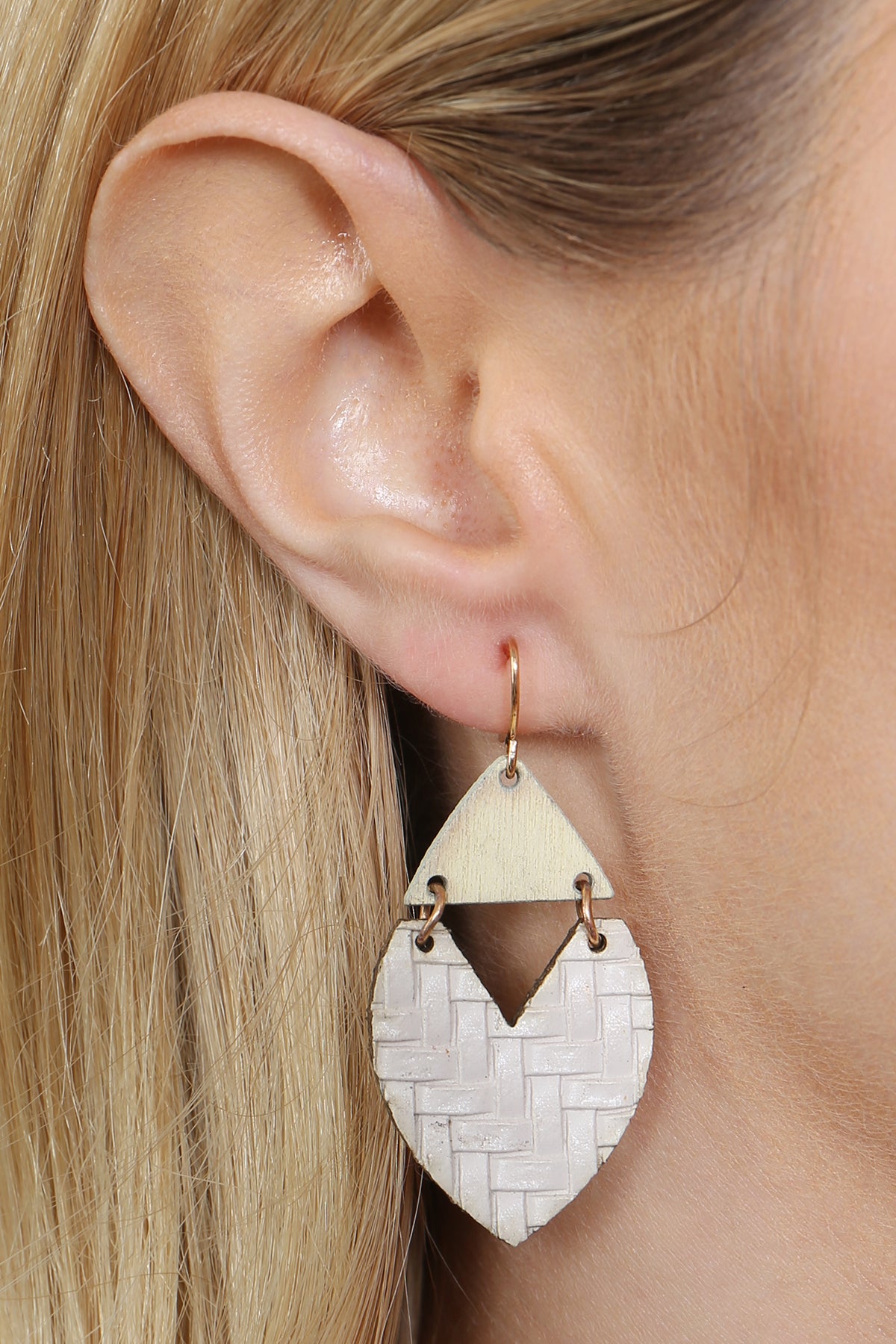 HEART SHAPE TEXTURED LEATHER & WOOD EARRINGS