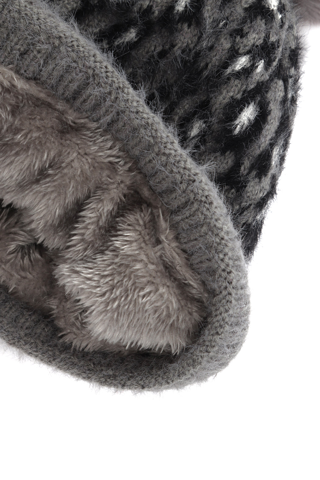 LEOPARD POMPOM FUZZY FLEECE BEANIE (NOW $ 4.25 ONLY!)