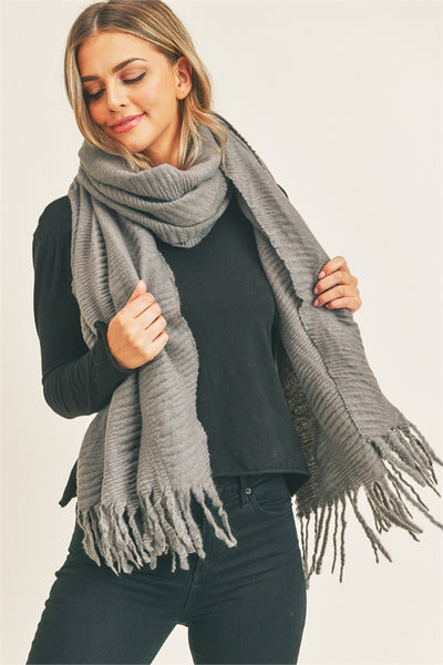 SOLID PLEATED SCARF