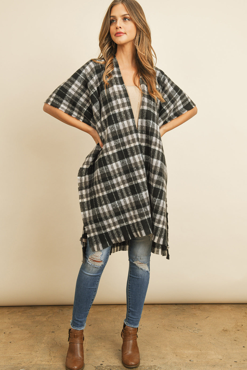 KNEE LENGTH TARTAN PLAID KIMONO