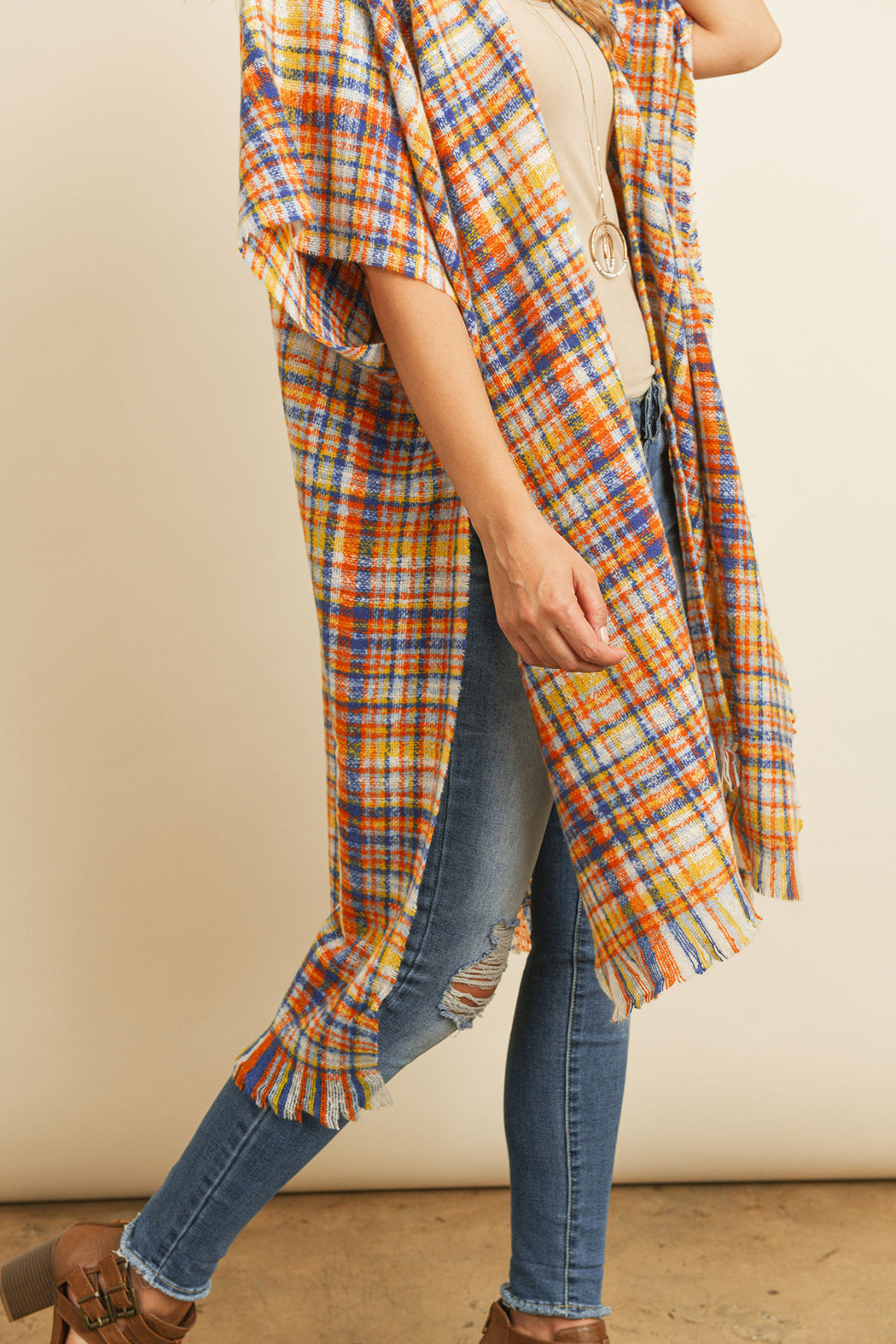 KNEE LENGTH TARTAN PLAID FRINGE KIMONO