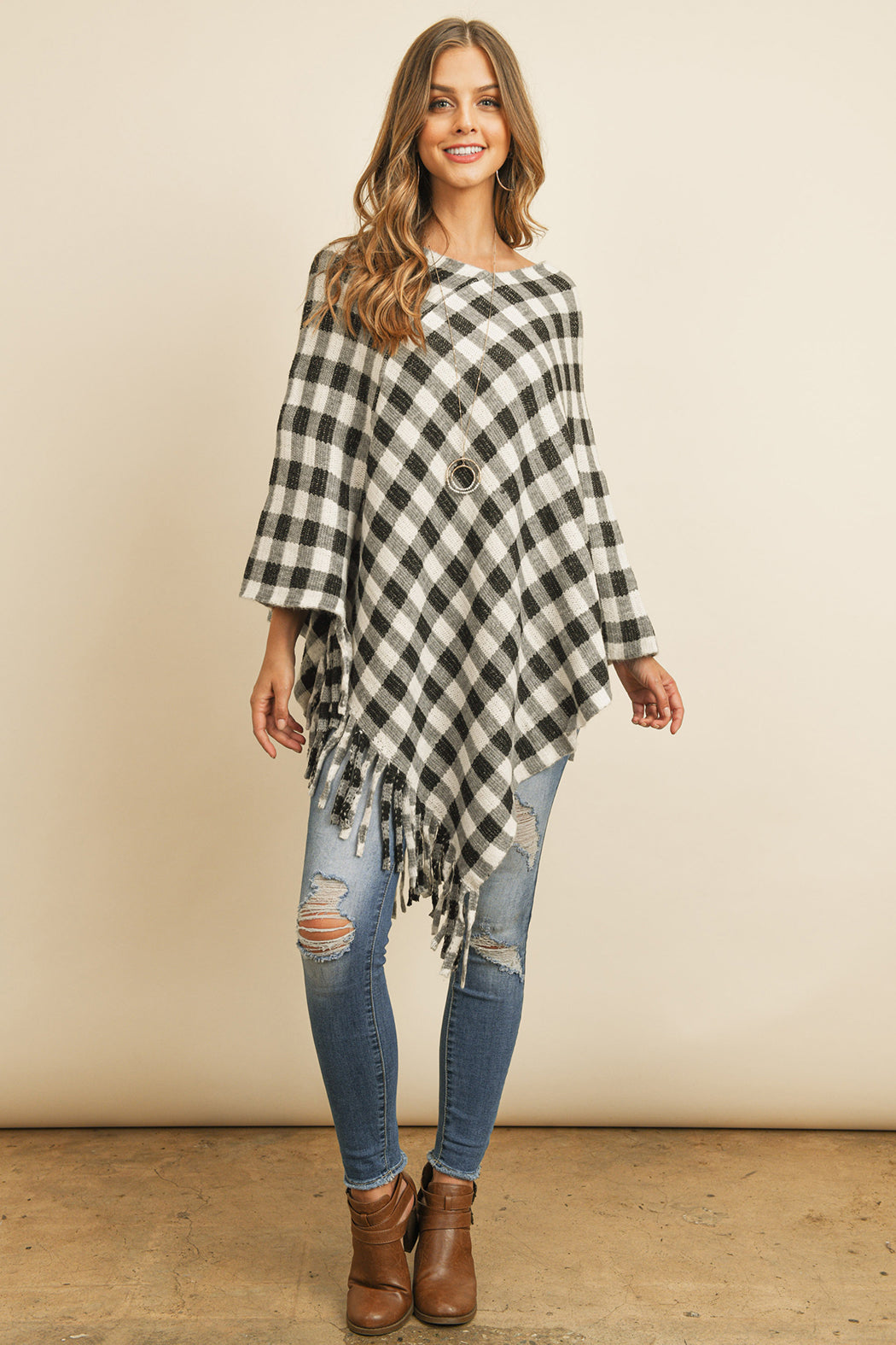 BUFFALO PLAID FRINGE PONCHO/6PCS (NOW $7.50 ONLY!)