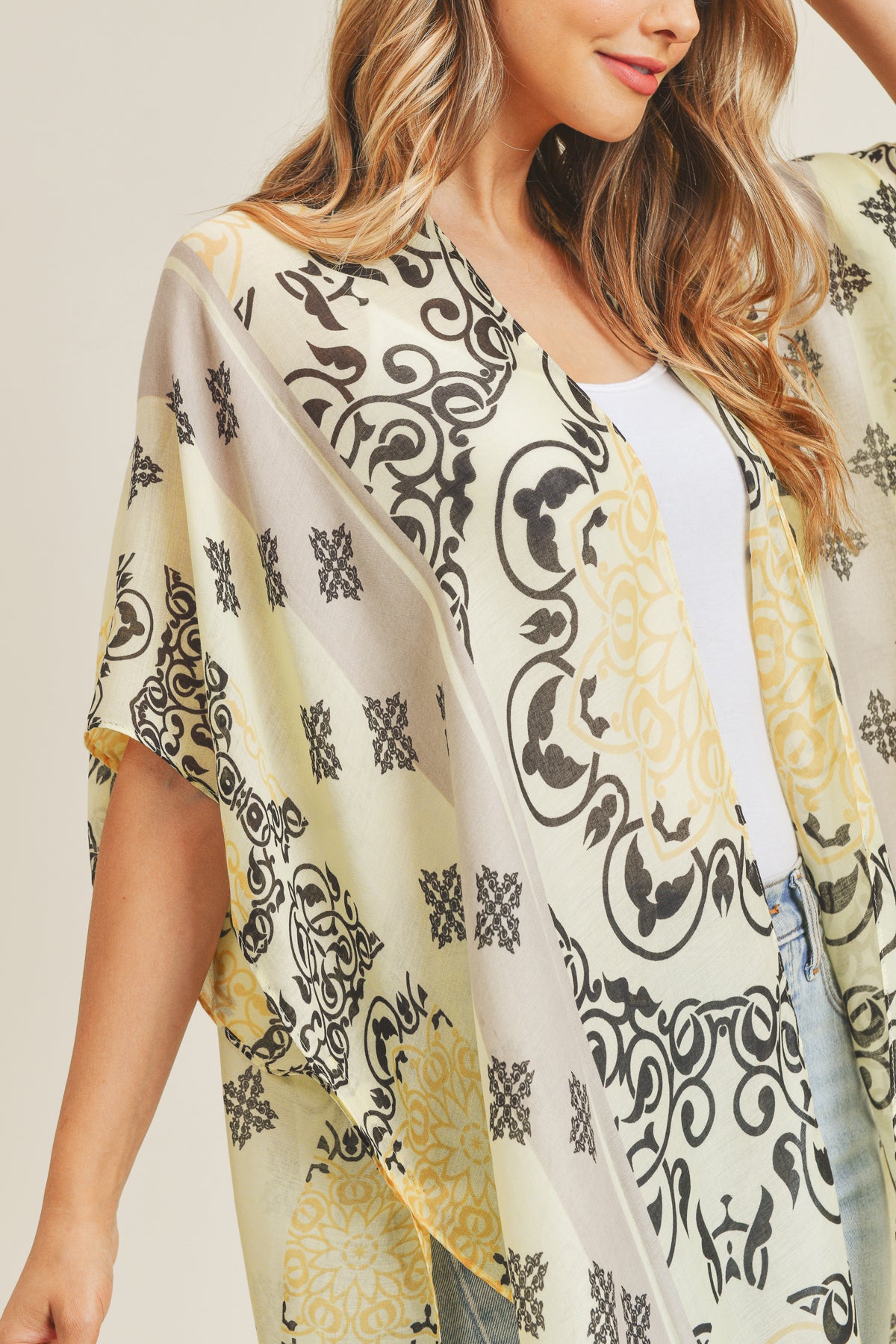 BOHEMIAN PATTERN KIMONO