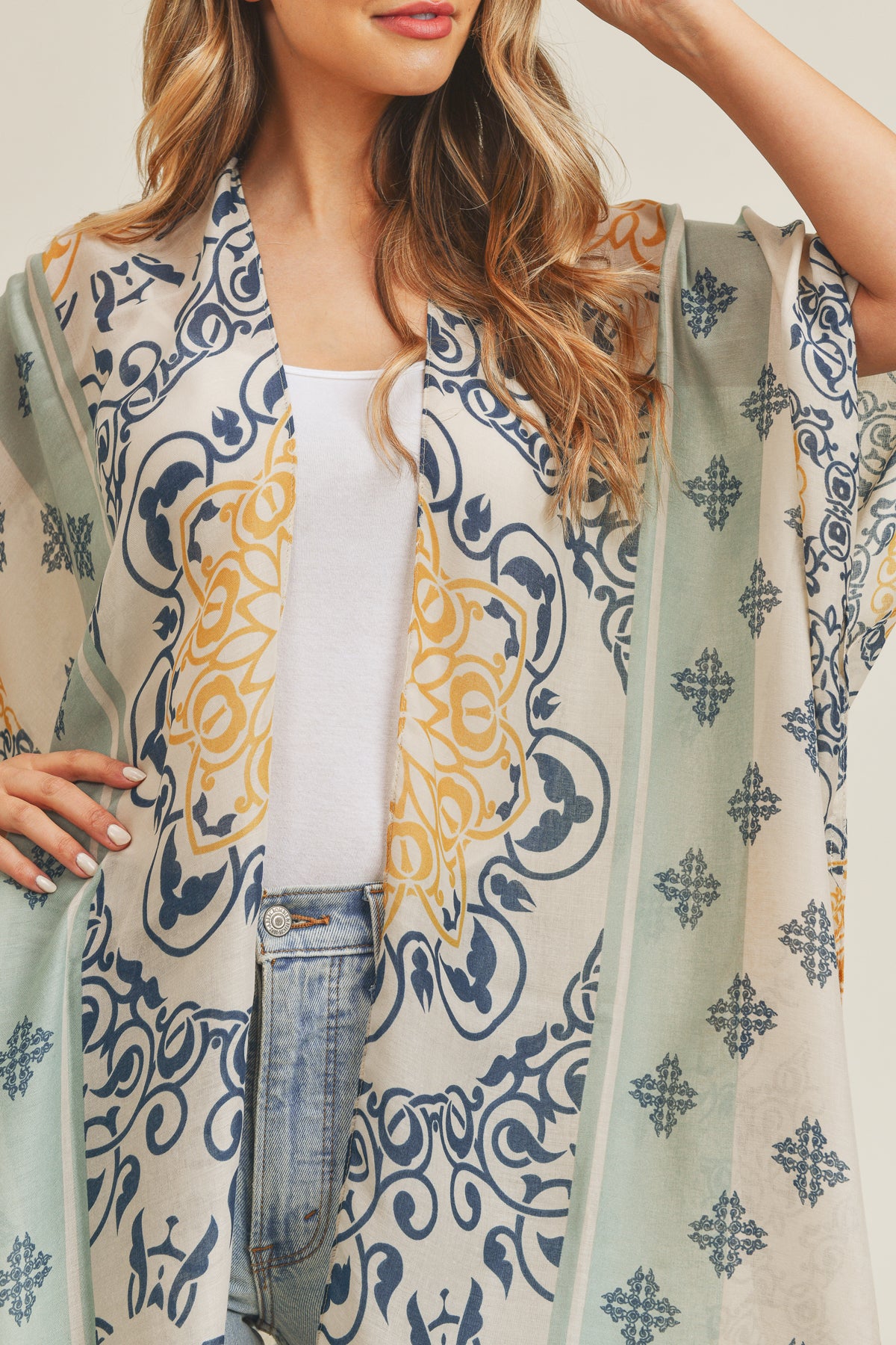 BOHEMIAN PATTERN KIMONO