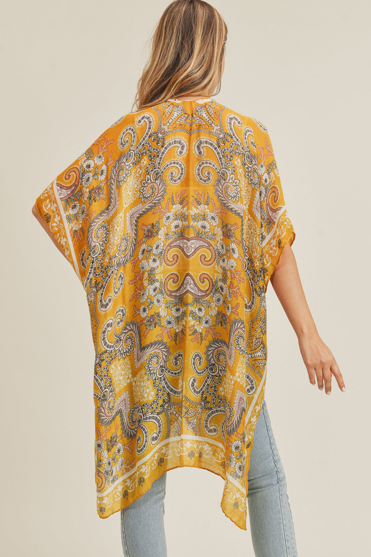 BOHEMIAN PATTERN KIMONO