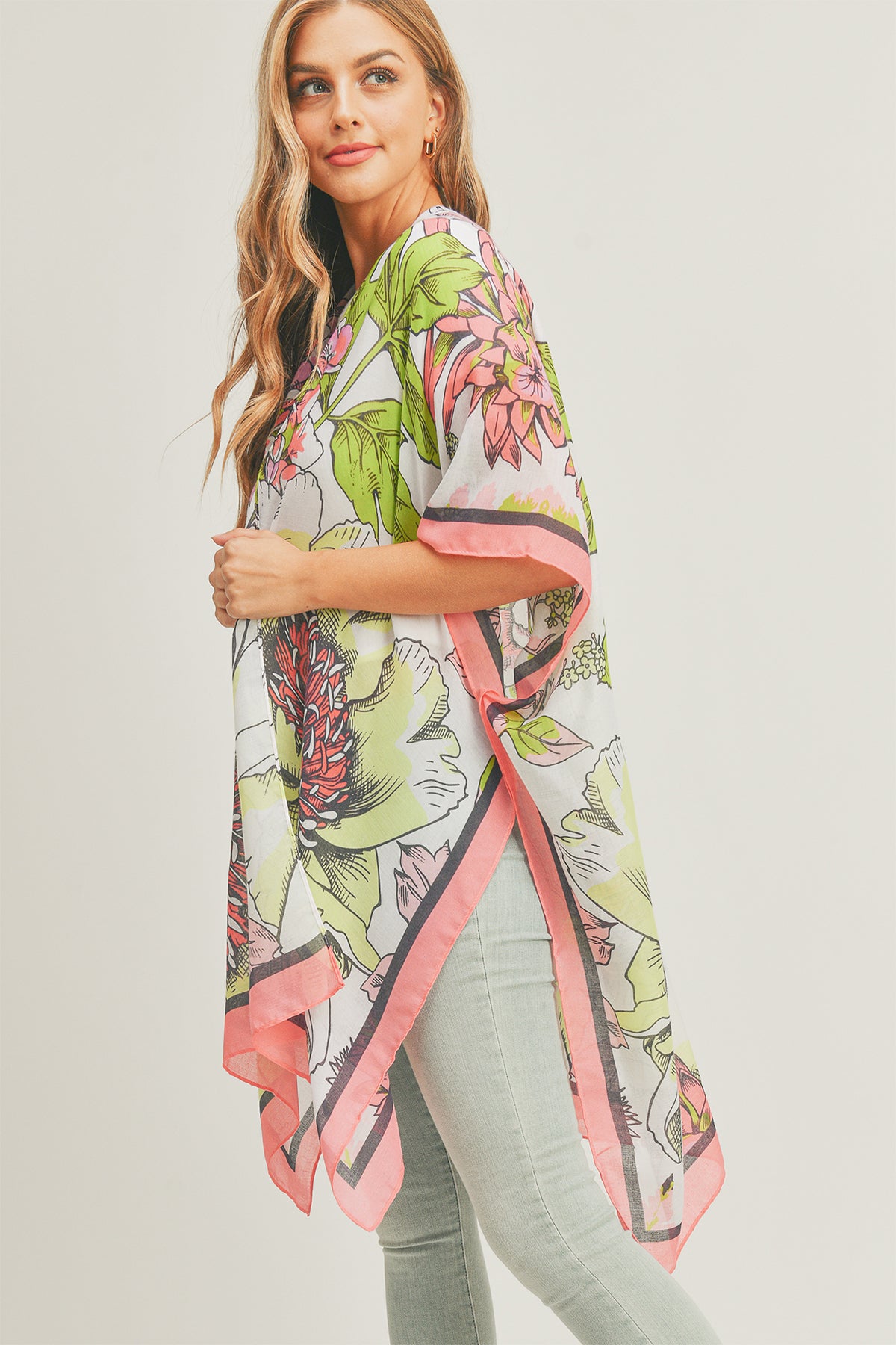 FLORAL PRINT KIMONO