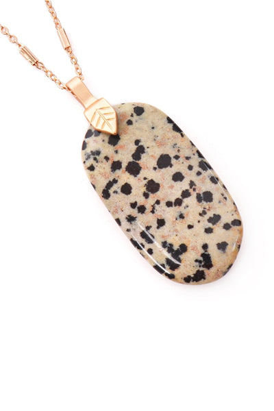 FASTENED NATURAL OVAL STONE PENDANT NECKLACE