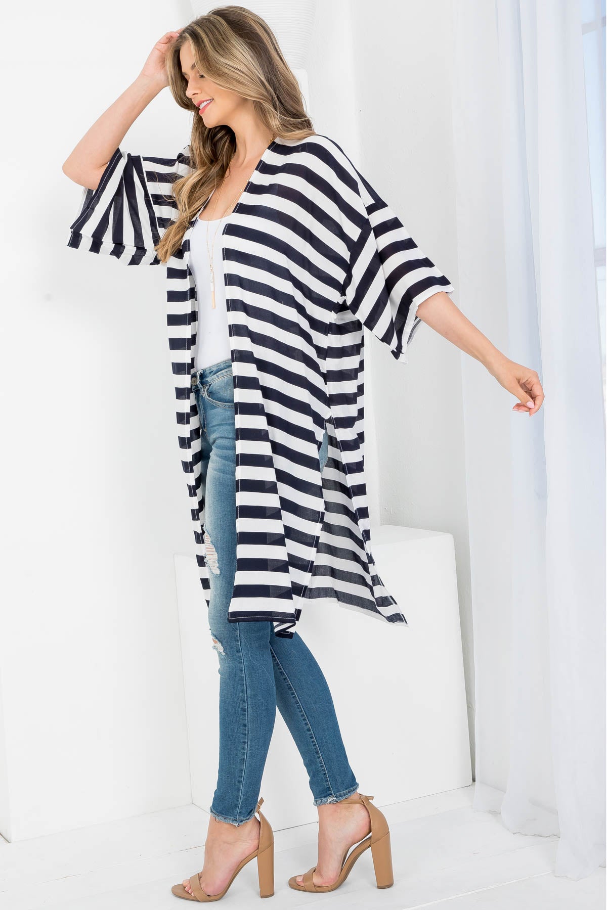 STRIPE PRINT KNEE LENGTH KIMONO