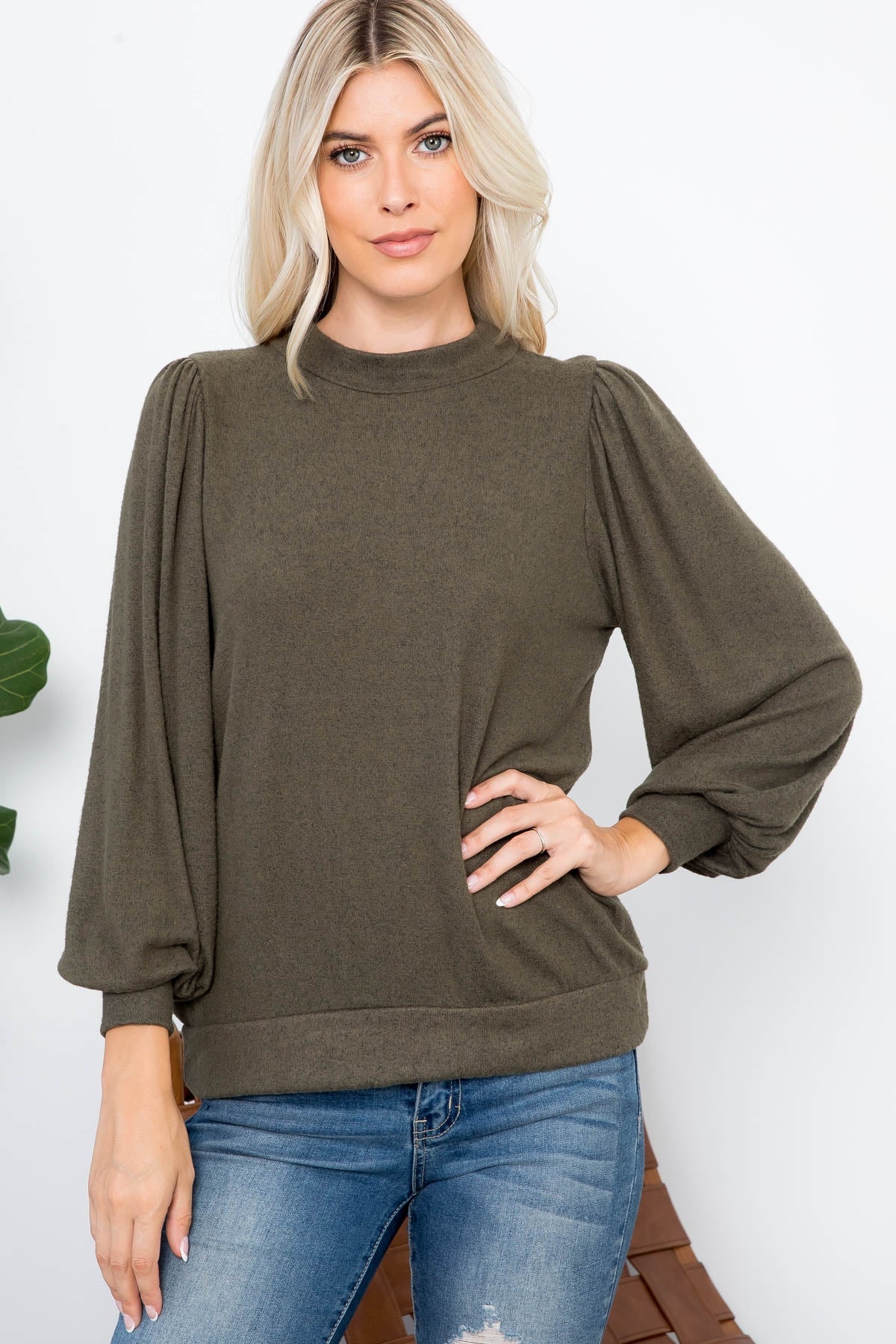 CREW NECK PUFF SLEEVE TOP 1-2-2-2 (NOW $6.75 ONLY!)