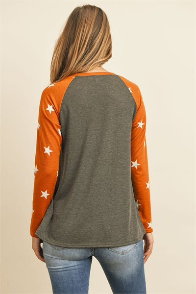 SA4-000-3-RFT2393-RPR029-OXFTR-1 - FLEECED FRENCH TERRY STAR PRINT SLEEVE ROUND NECK TOP- OXFORD TERRACOTA 0-0-6-0