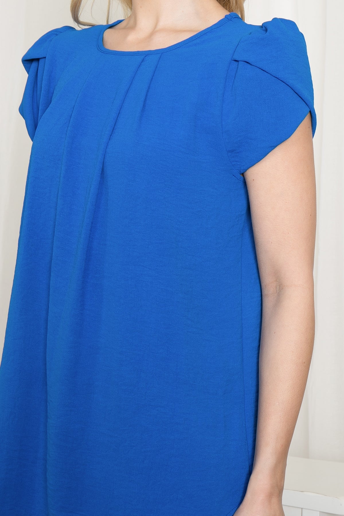 YMT20050X-PLUS SIZE TULIP SLEEVE PLEATED WOVEN TOP 3-2-1