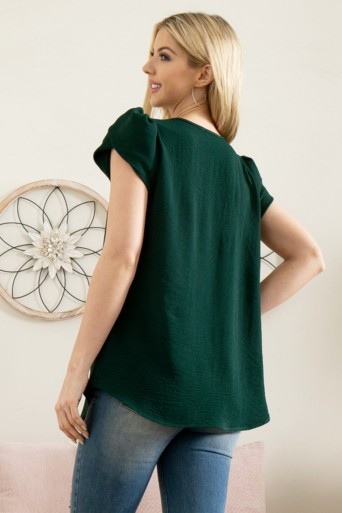 YMT20050X-PLUS SIZE TULIP SLEEVE PLEATED WOVEN TOP 3-2-1