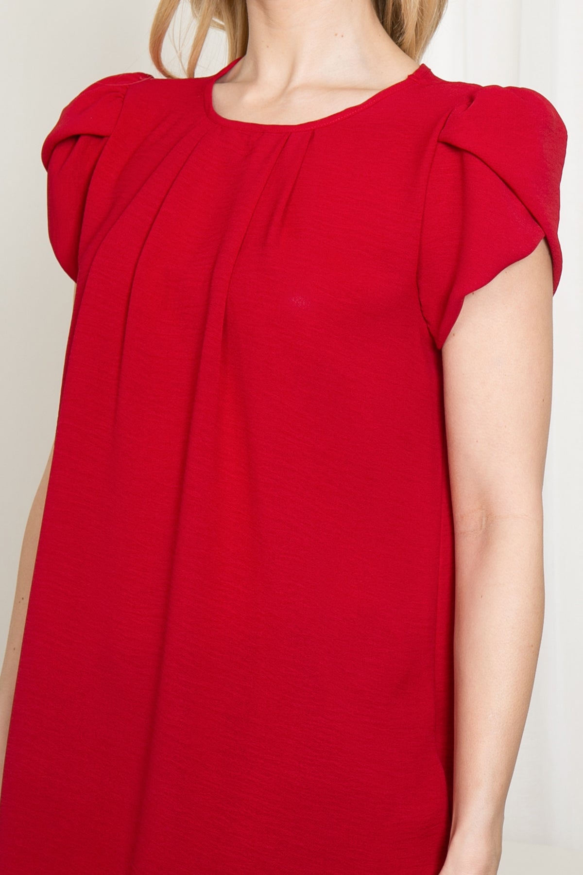 YMT20050X-PLUS SIZE TULIP SLEEVE PLEATED WOVEN TOP 3-2-1